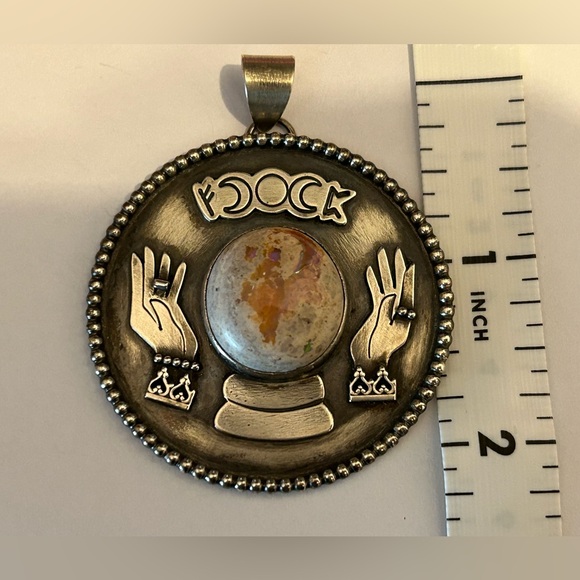 Rare Soliloquy Jewelry by Kerin Scales Fortune Teller Pendant - Picture 6 of 9